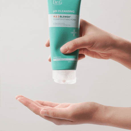 DR.G PH CLEANSING R.E.D BLEMISH CLEAR SOOTHING FOAM (150ML)